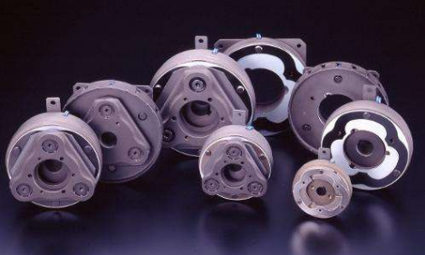 �p�S�ŷ��x������΢�ʹŷ��x�����Ĳ�֮ͬ̎